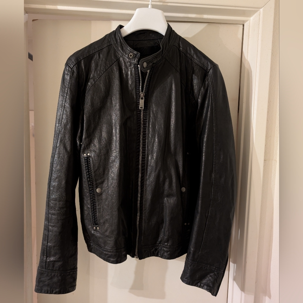 Diesel Men's Black Leather Jacket size large